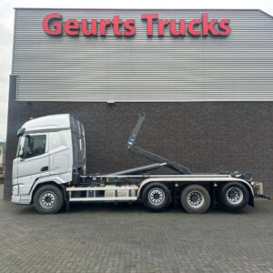 DAF XF 530 8X2